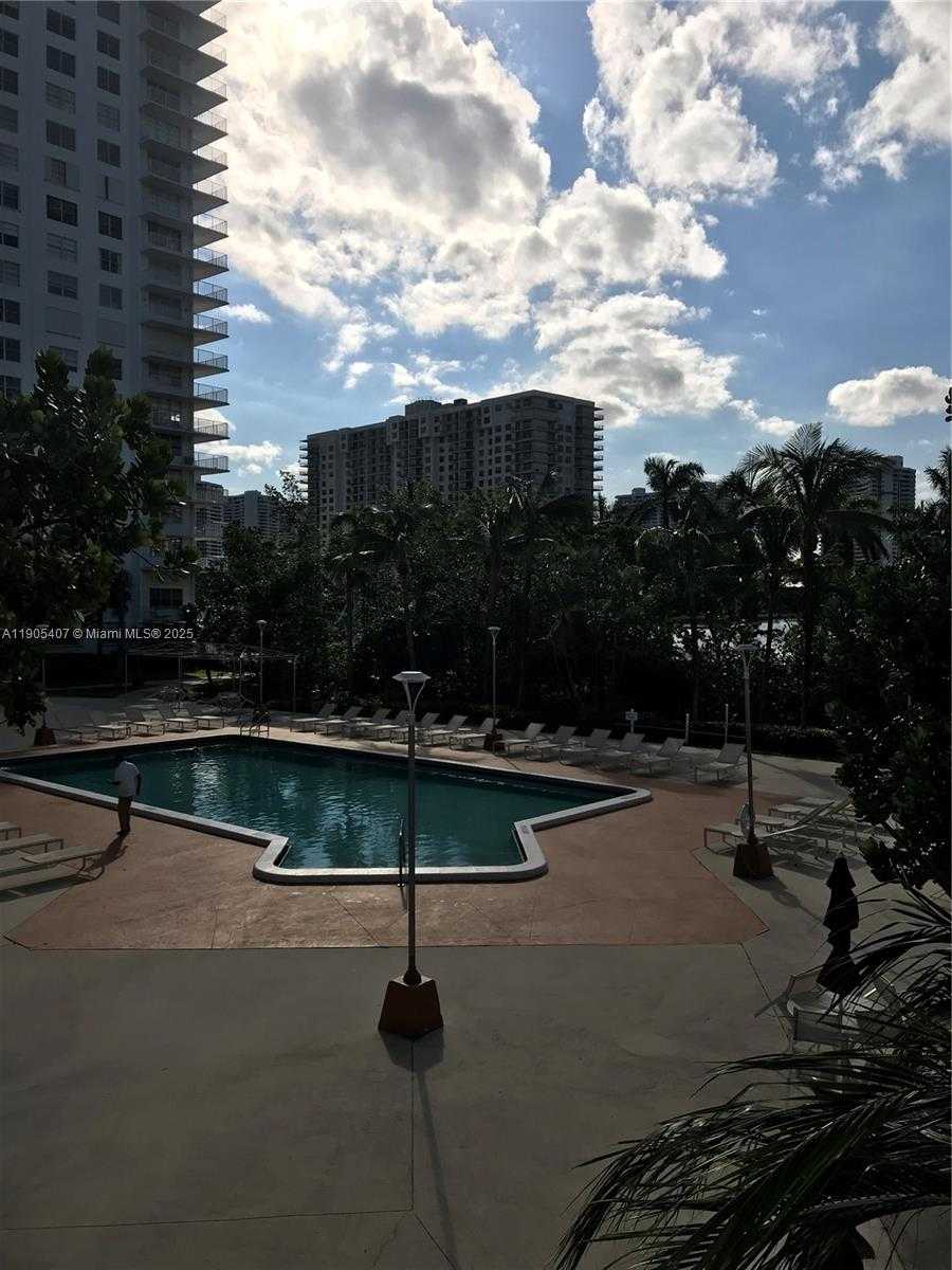 Small Image of 2801 NORTH EAST 183RD ST #202W, Aventura Number 19