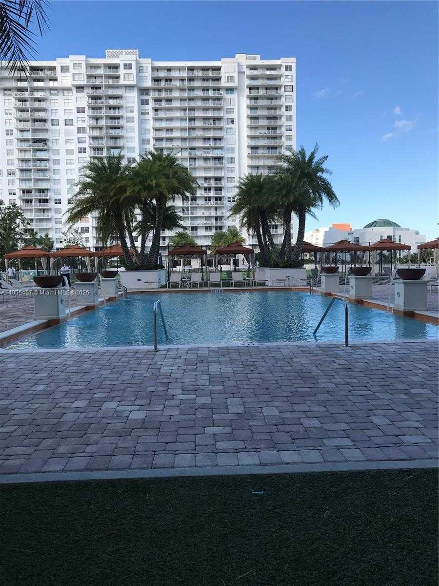 Small Image of 2801 NORTH EAST 183RD ST #202W, Aventura Number 24