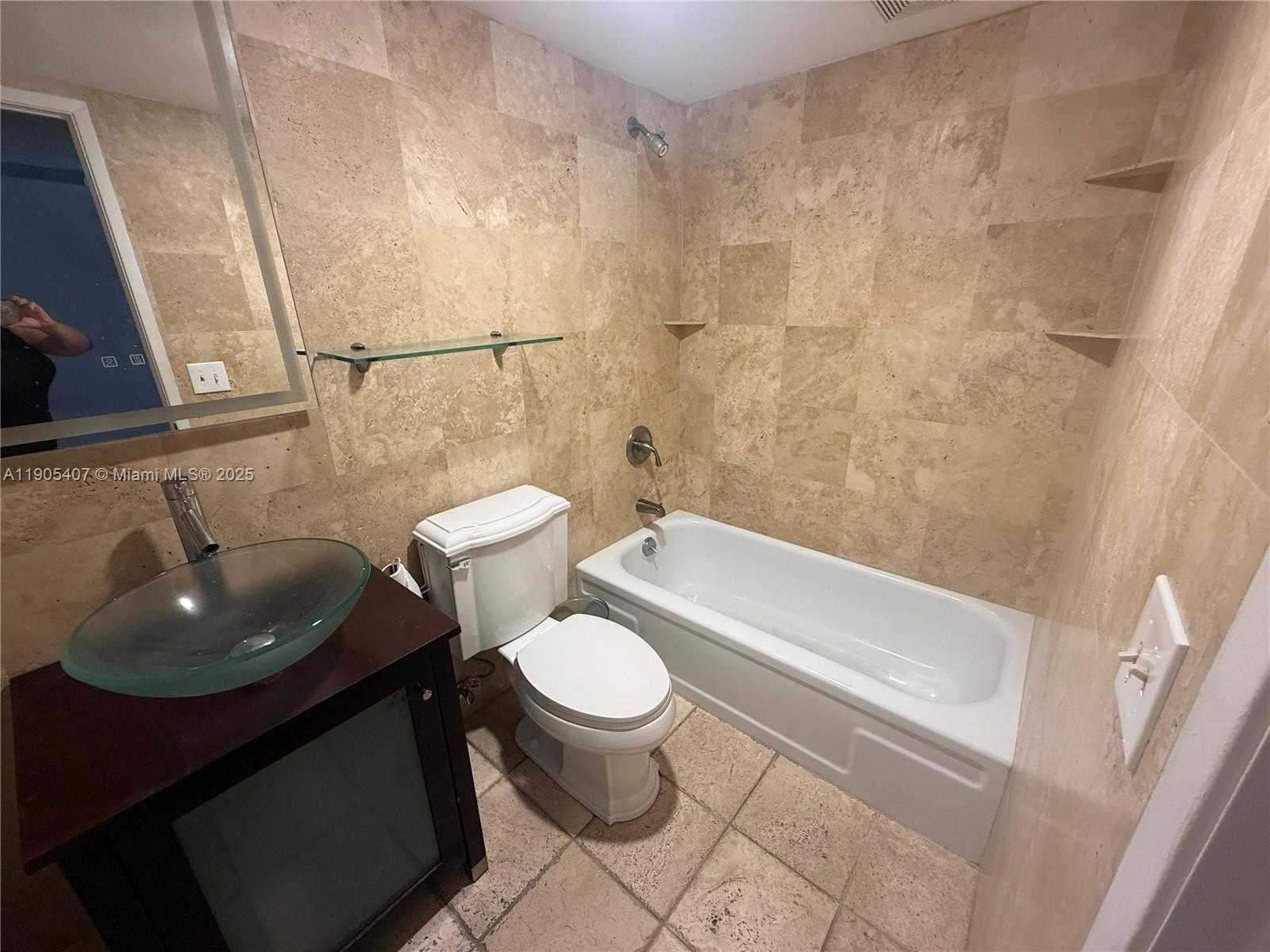 Small Image of 2801 NORTH EAST 183RD ST #202W, Aventura Number 7