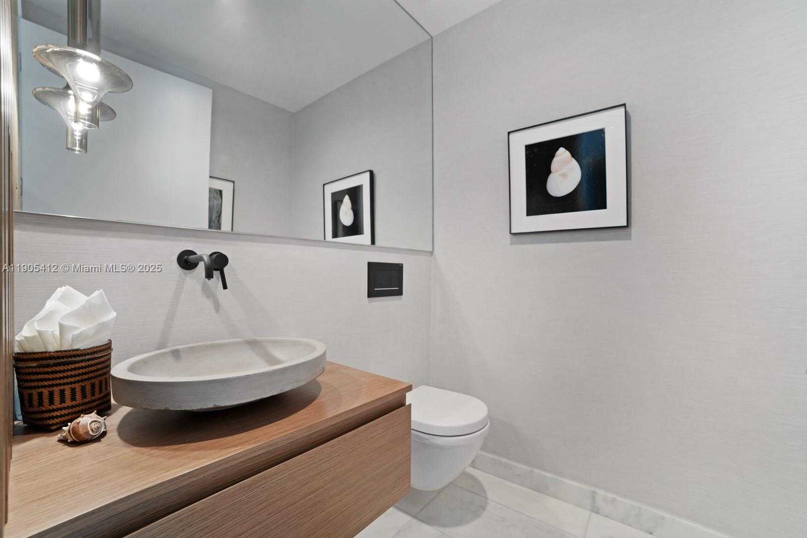 Small Image of 10201 COLLINS AVE #801, Bal Harbour Number 36