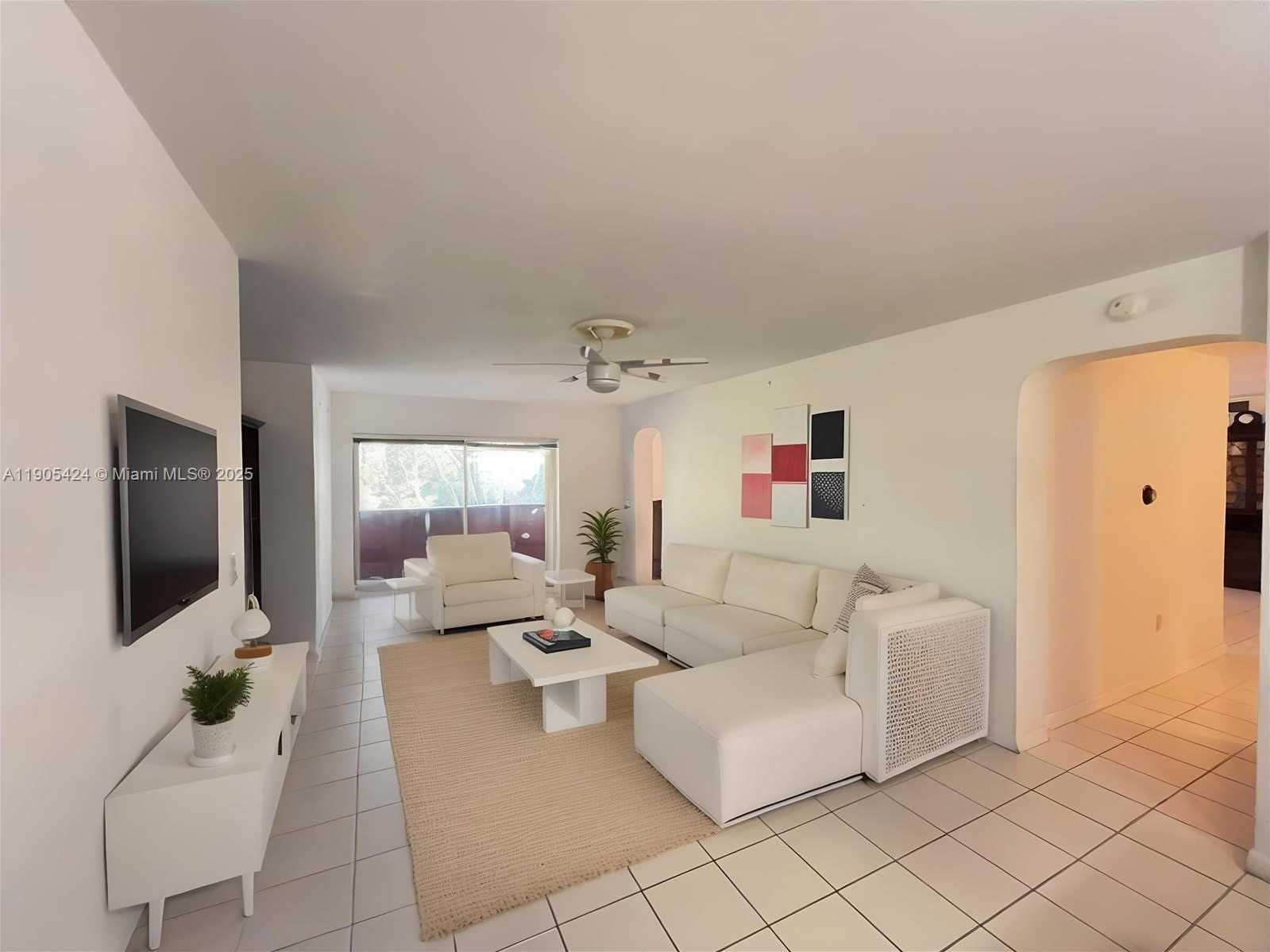 Small Image of 1205 MARIPOSA AVE #402, Coral Gables Number 3
