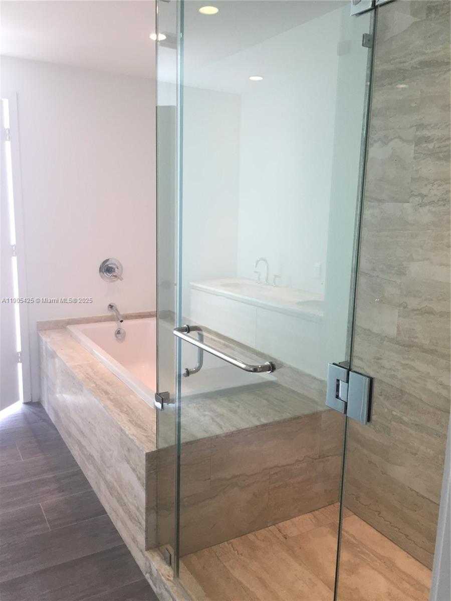 Small Image of 2900 NORTH EAST 7TH AVE #906, Miami Number 10