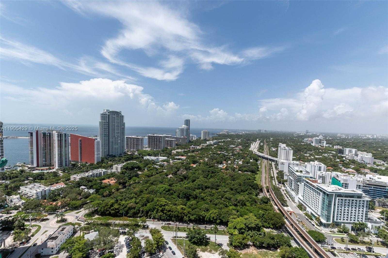 Small Image of 60 SOUTH WEST 13TH ST #3401, Miami Number 30