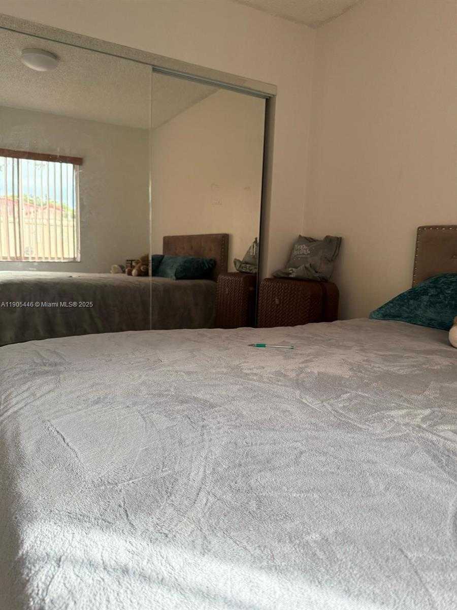 Small Image of 3041 WEST 76TH ST #B-103, Hialeah Number 10