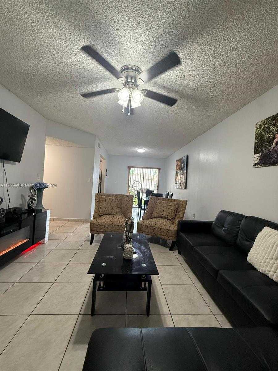 Small Image of 3041 WEST 76TH ST #B-103, Hialeah Number 5