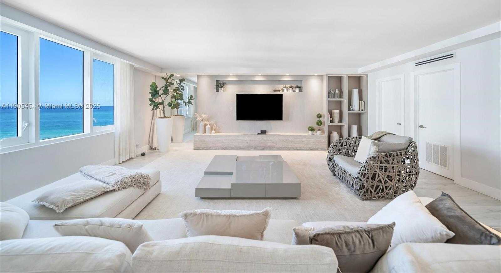 Small Image of 2301 COLLINS AVE #1414/1415, Miami Beach Number 1