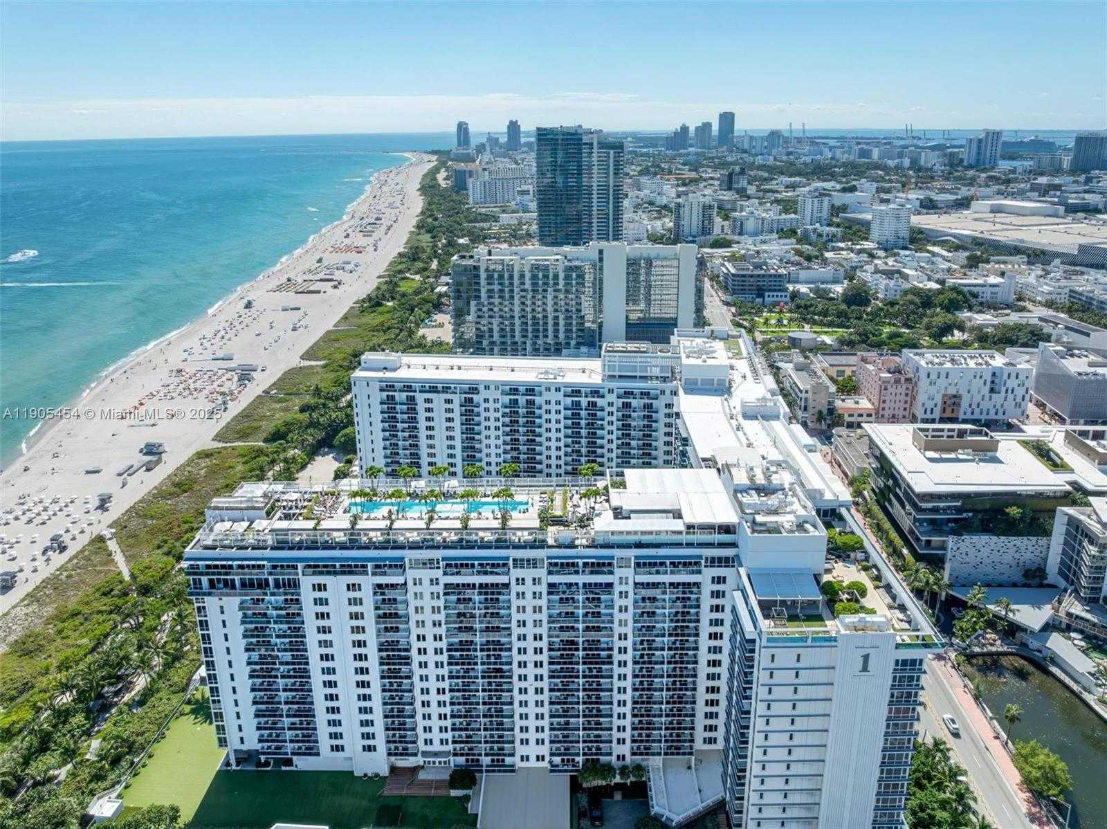 Small Image of 2301 COLLINS AVE #1414/1415, Miami Beach Number 23