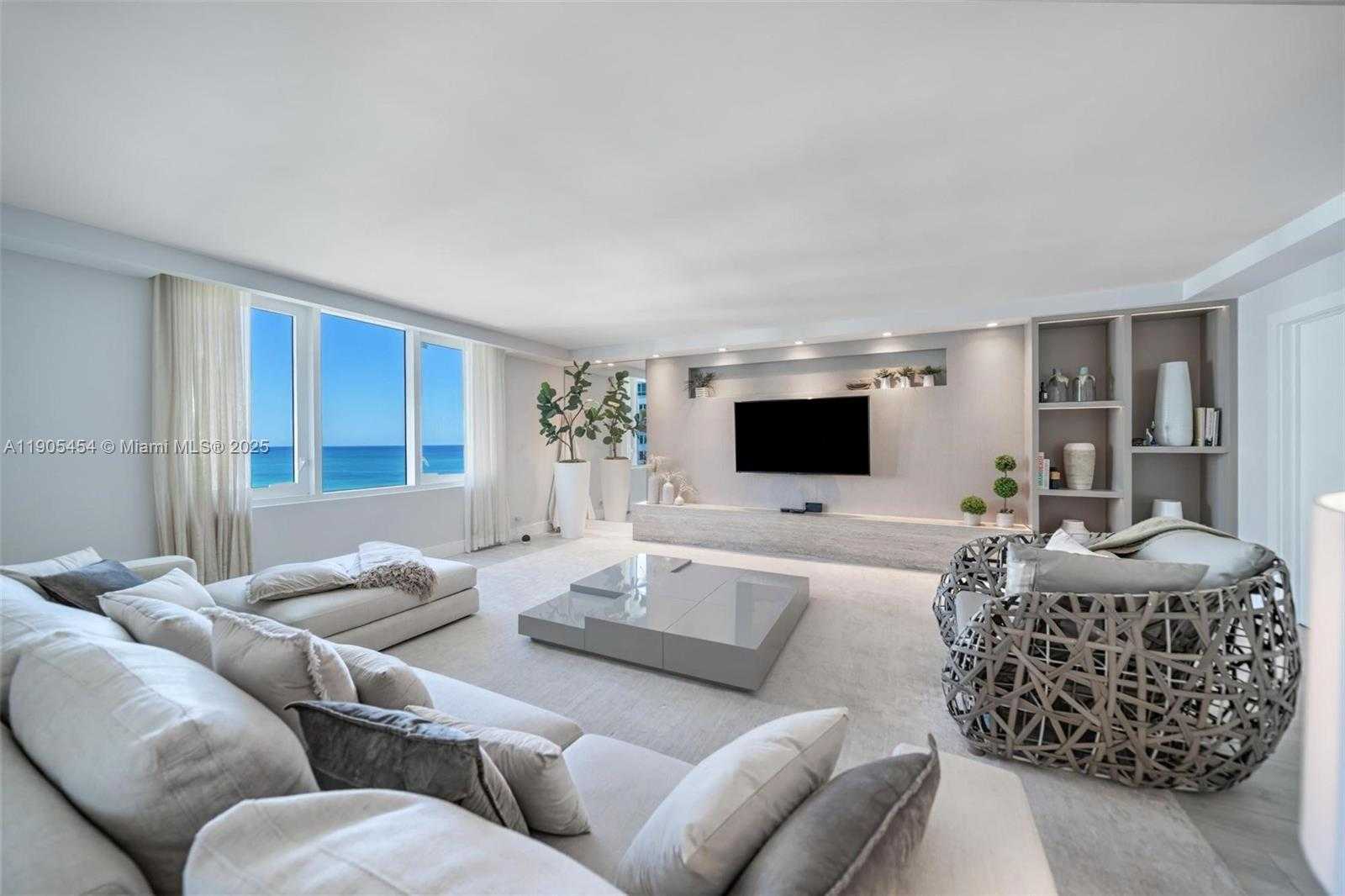 Small Image of 2301 COLLINS AVE #1414/1415, Miami Beach Number 3
