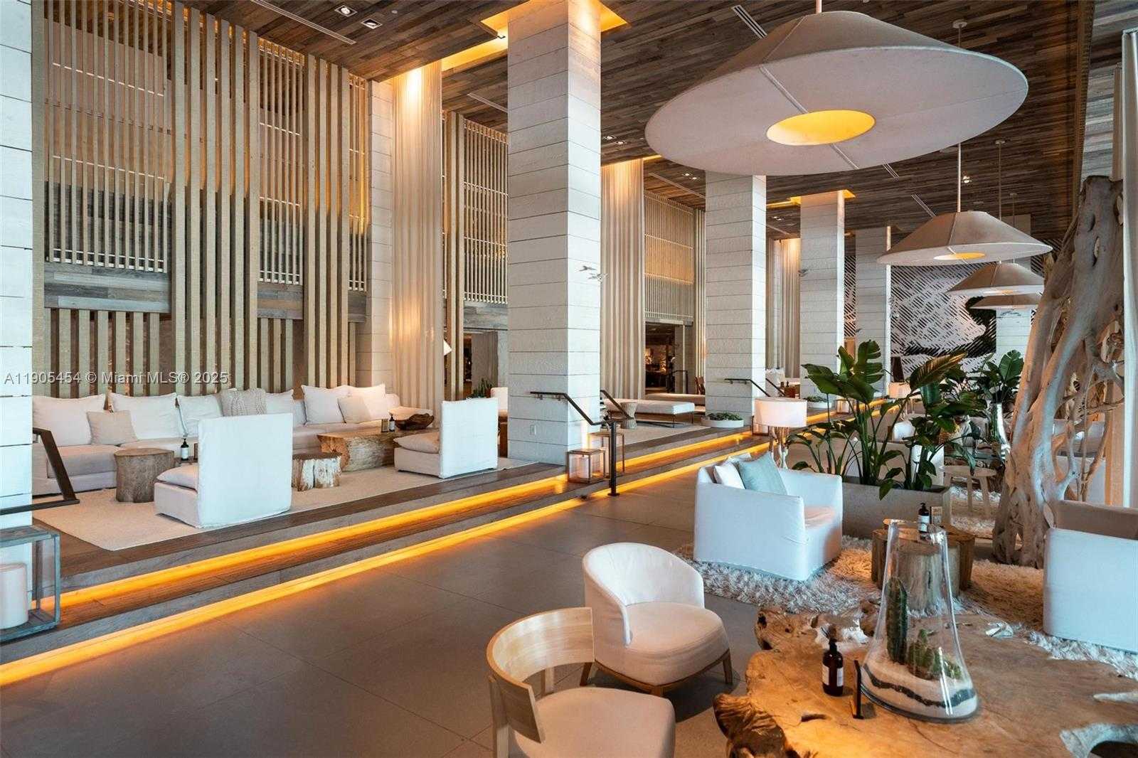 Small Image of 2301 COLLINS AVE #1414/1415, Miami Beach Number 39