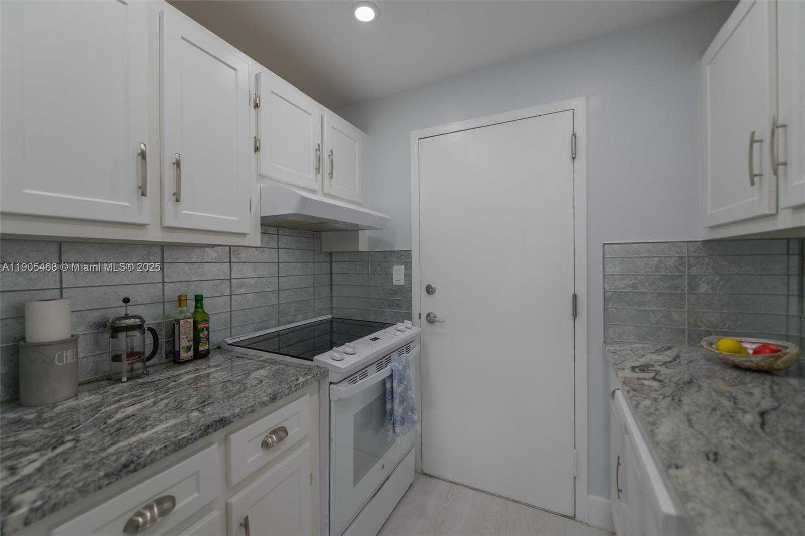 Small Image of 17800 ATLANTIC BLVD #PH9, Sunny Isles Beach Number 9
