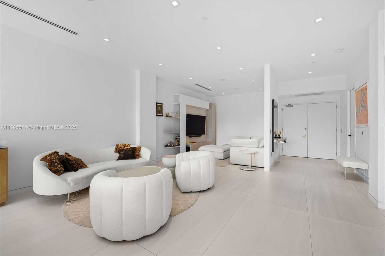 Small Image of 16500 COLLINS AVE #TH-8, Sunny Isles Beach Number 18