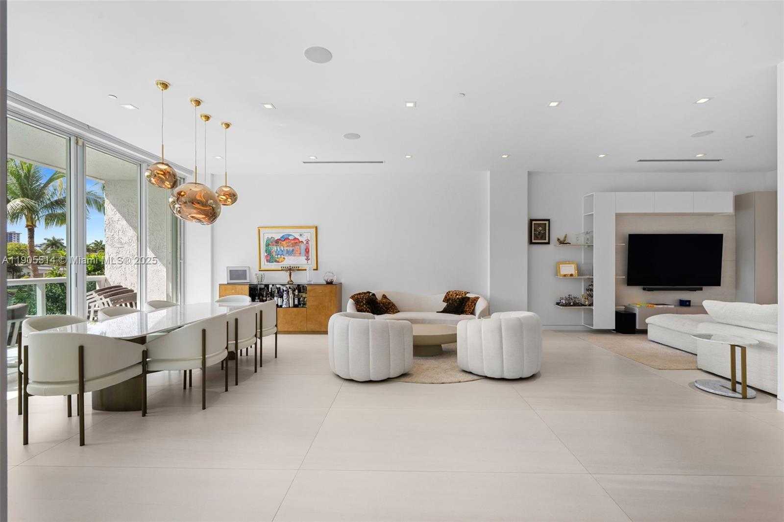 Small Image of 16500 COLLINS AVE #TH-8, Sunny Isles Beach Number 2