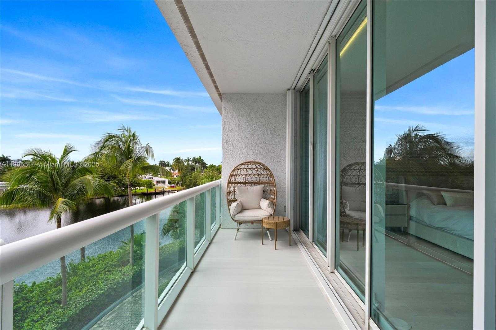 Small Image of 16500 COLLINS AVE #TH-8, Sunny Isles Beach Number 29