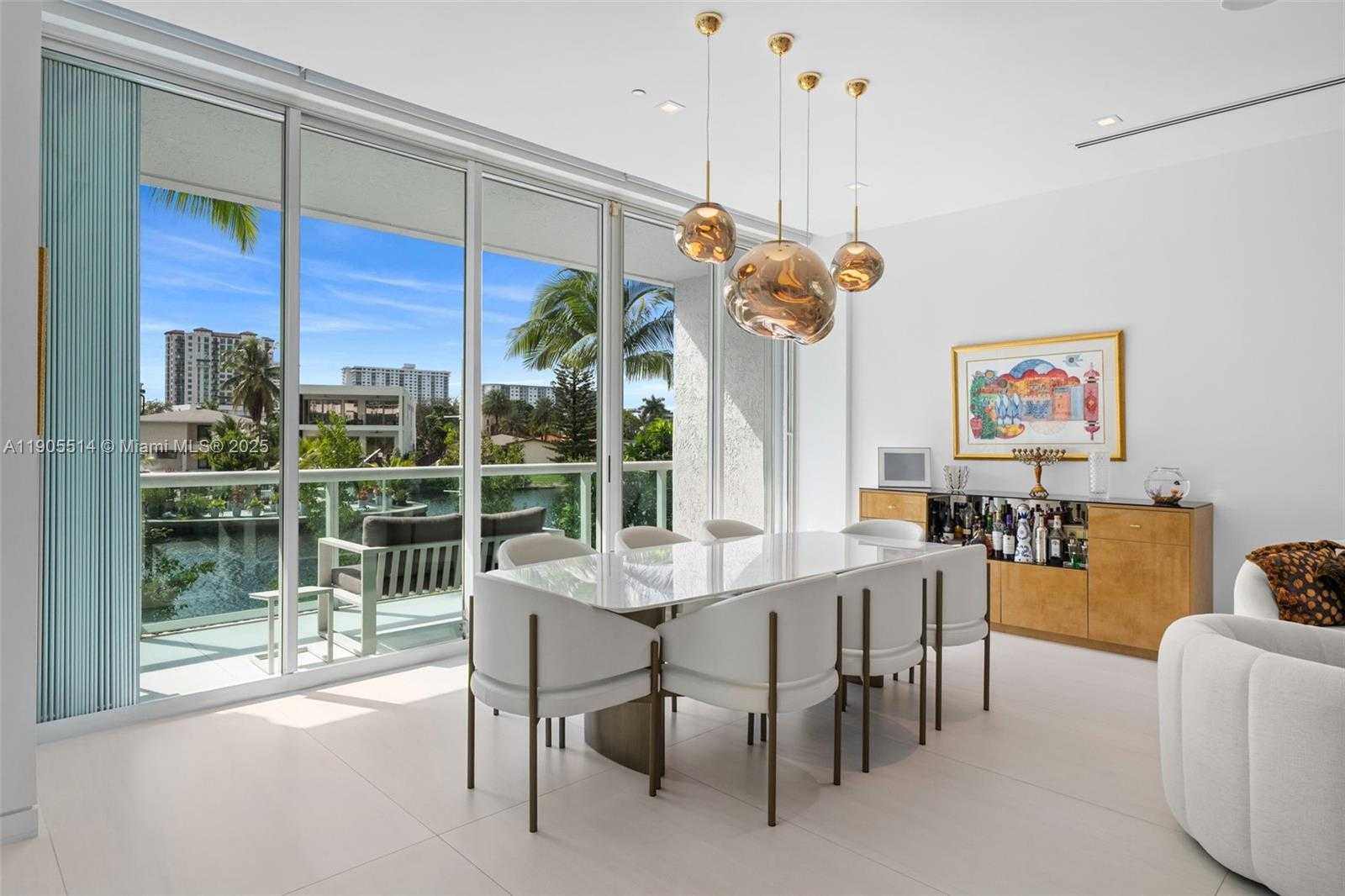 Small Image of 16500 COLLINS AVE #TH-8, Sunny Isles Beach Number 3