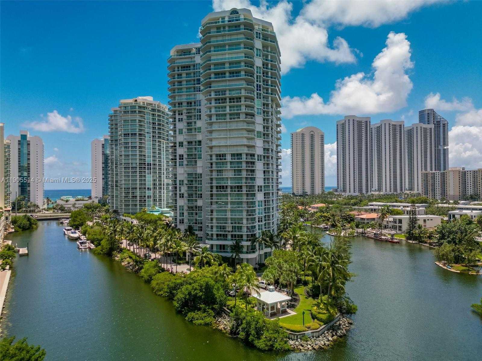Small Image of 16500 COLLINS AVE #TH-8, Sunny Isles Beach Number 48