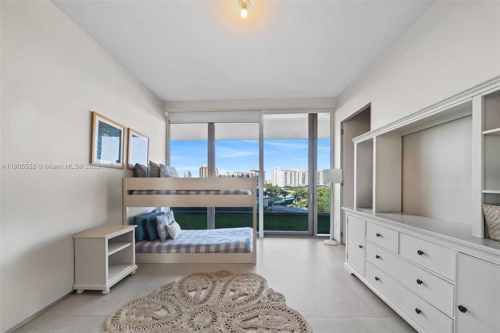 Small Image of 18975 COLLINS AVE #401, Sunny Isles Beach Number 14