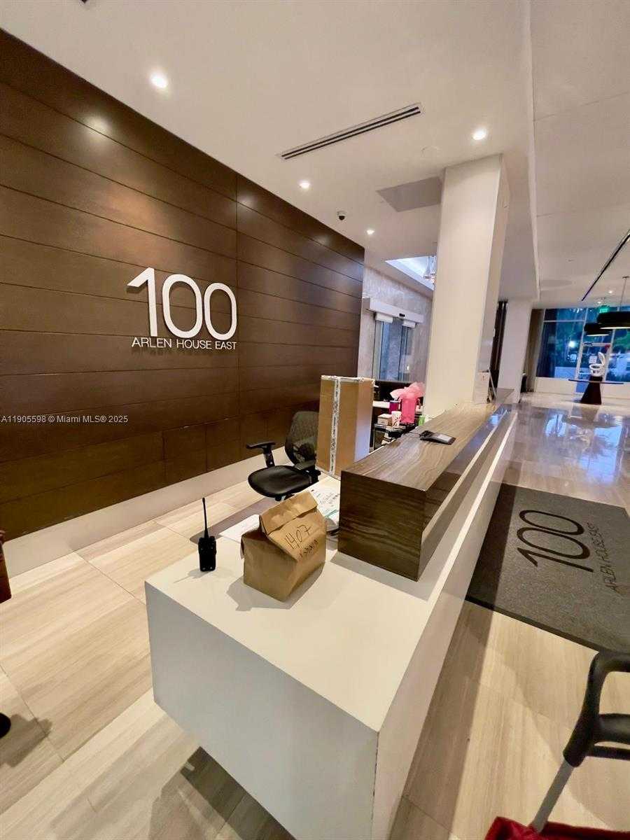 Small Image of 100 BAYVIEW DR #412, Sunny Isles Beach Number 15