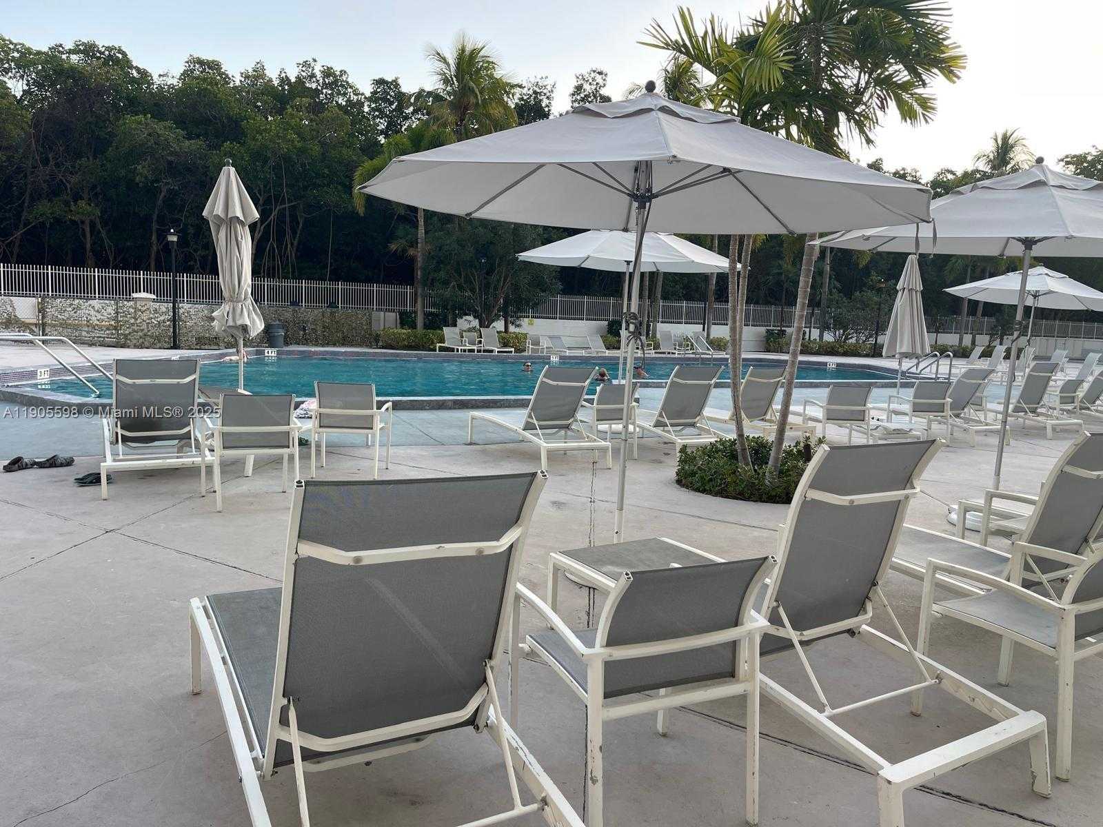 Small Image of 100 BAYVIEW DR #412, Sunny Isles Beach Number 24