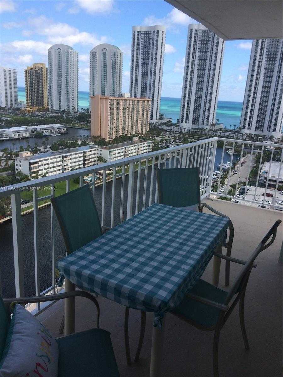 Small Image of 500 BAYVIEW DR #2031, Sunny Isles Beach Number 36