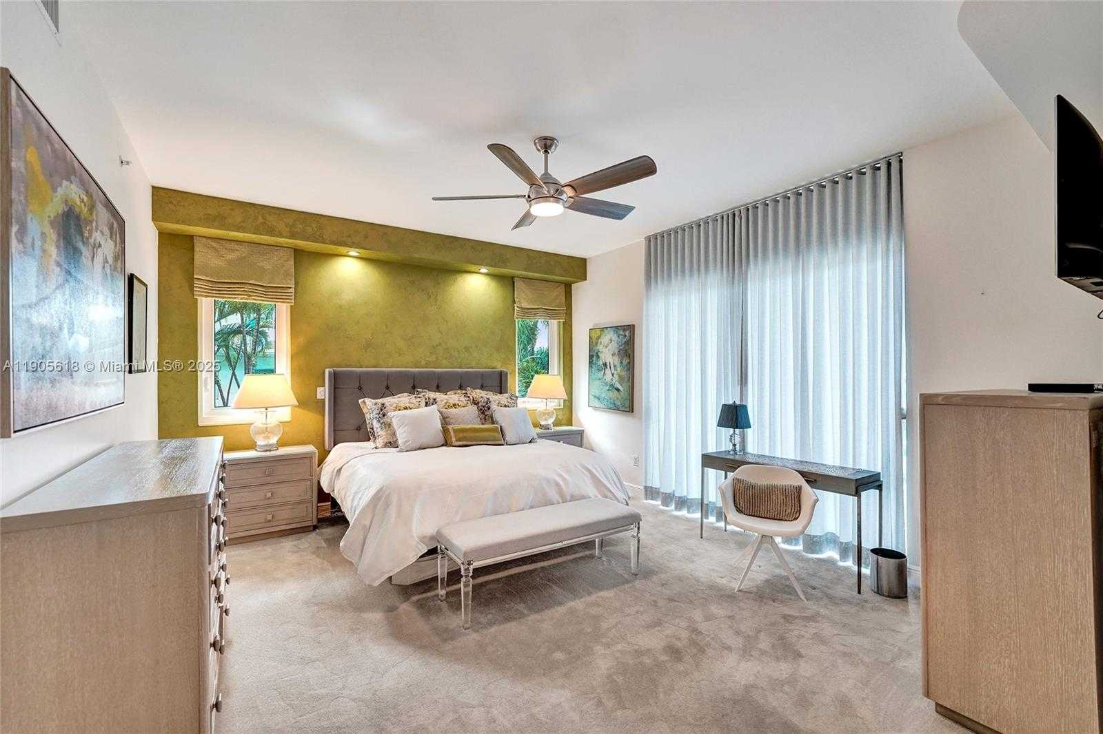 Small Image of 516 HENDRICKS ISLE #2C, Fort Lauderdale Number 36