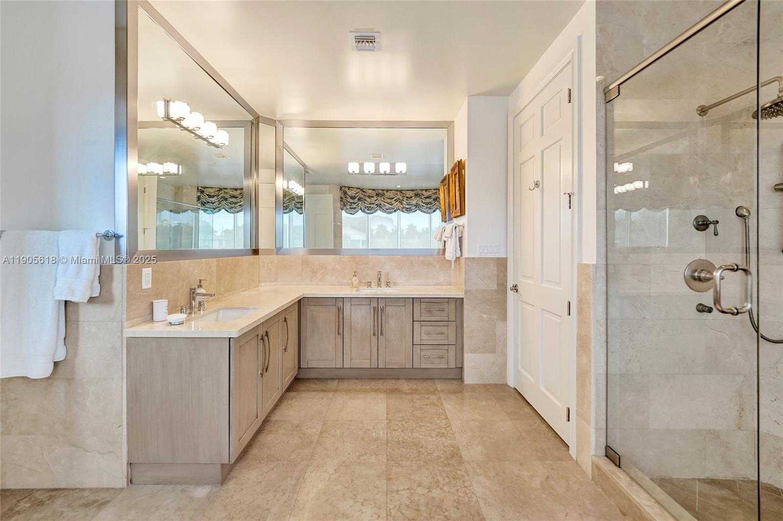 Small Image of 516 HENDRICKS ISLE #2C, Fort Lauderdale Number 43