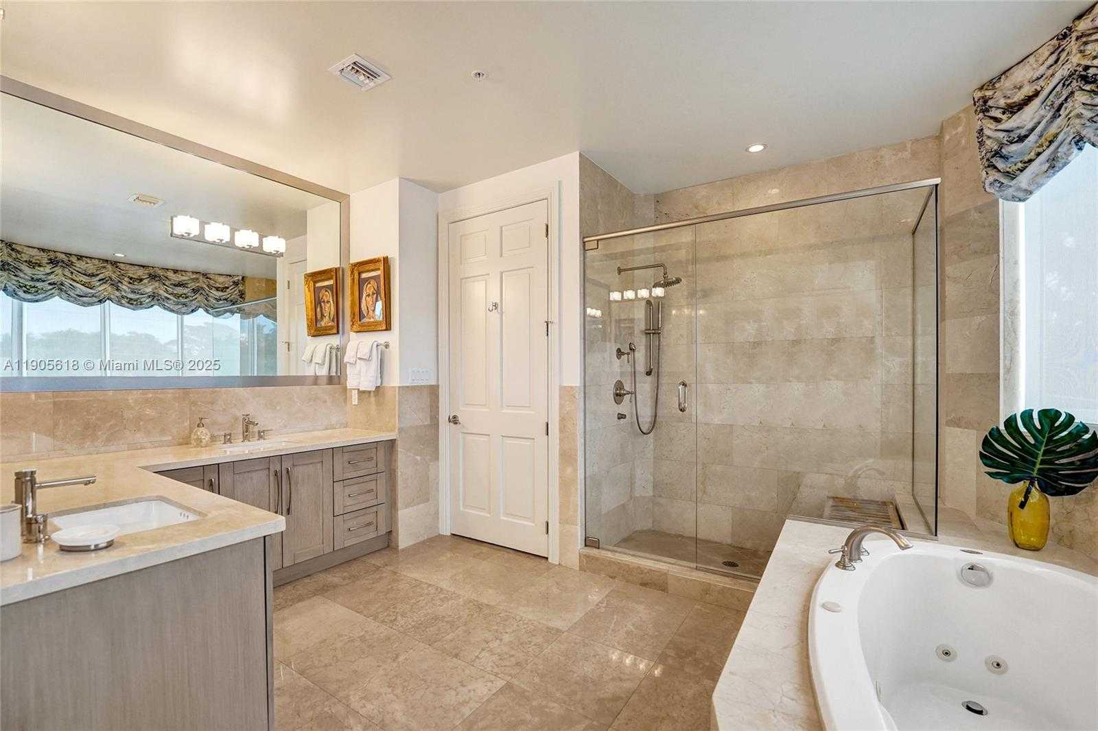 Small Image of 516 HENDRICKS ISLE #2C, Fort Lauderdale Number 44