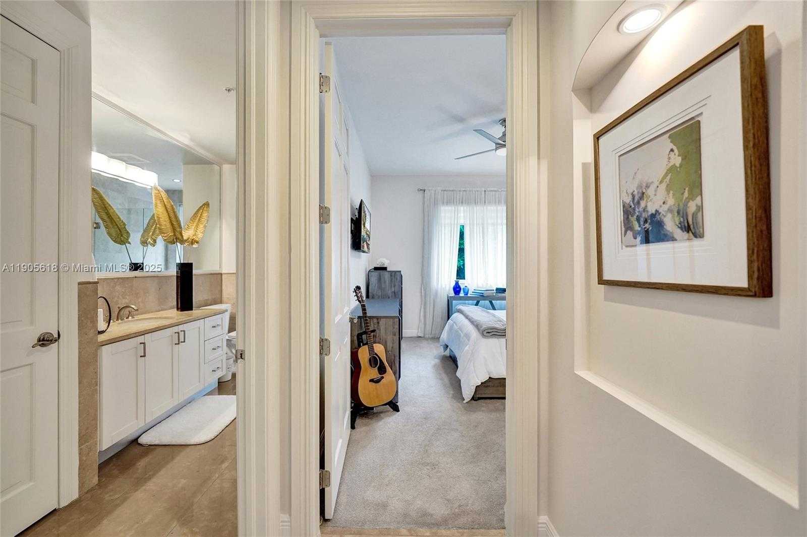 Small Image of 516 HENDRICKS ISLE #2C, Fort Lauderdale Number 45