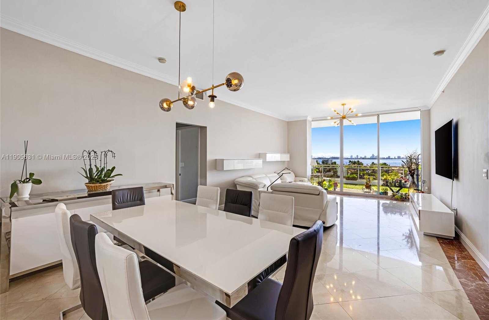 Small Image of 7901 HISPANOLA AVE #608, North Bay Village Number 12