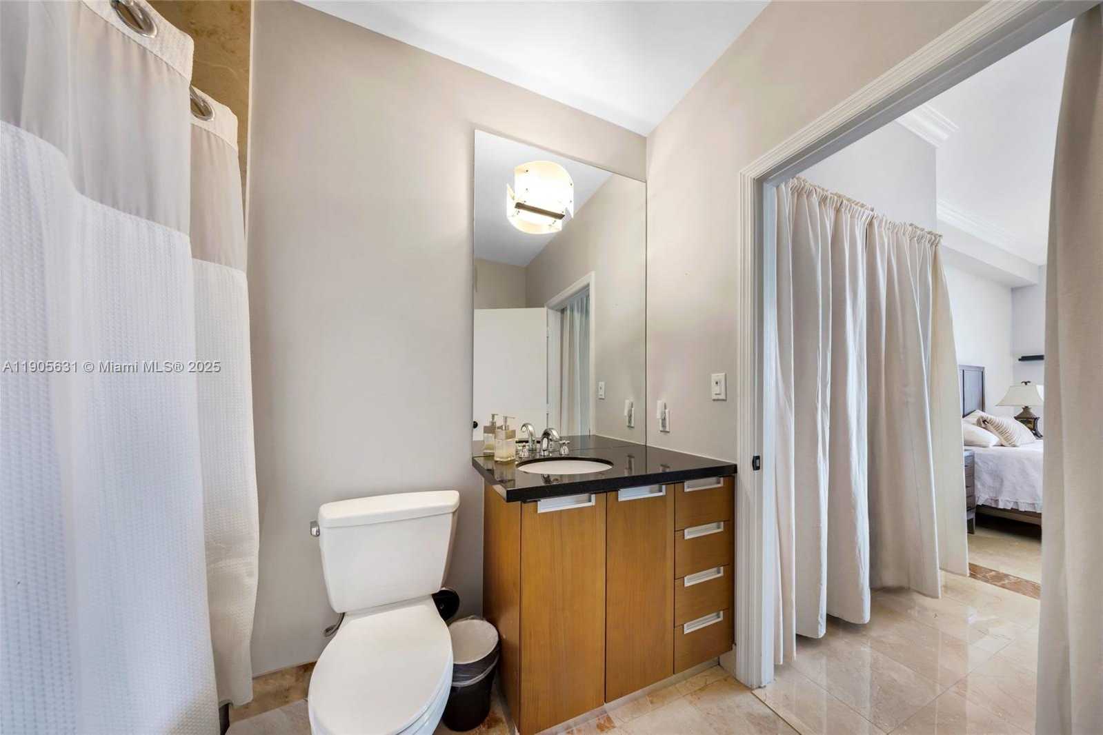 Small Image of 7901 HISPANOLA AVE #608, North Bay Village Number 36