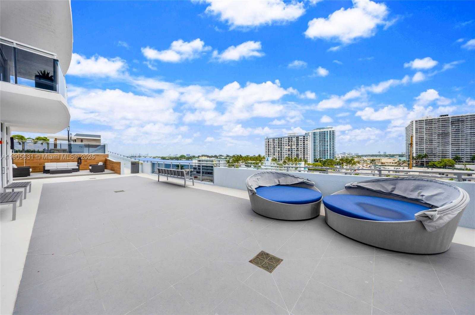 Small Image of 7901 HISPANOLA AVE #608, North Bay Village Number 51