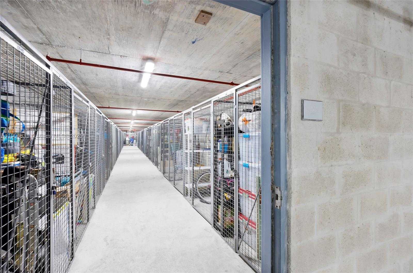 Small Image of 7901 HISPANOLA AVE #608, North Bay Village Number 61