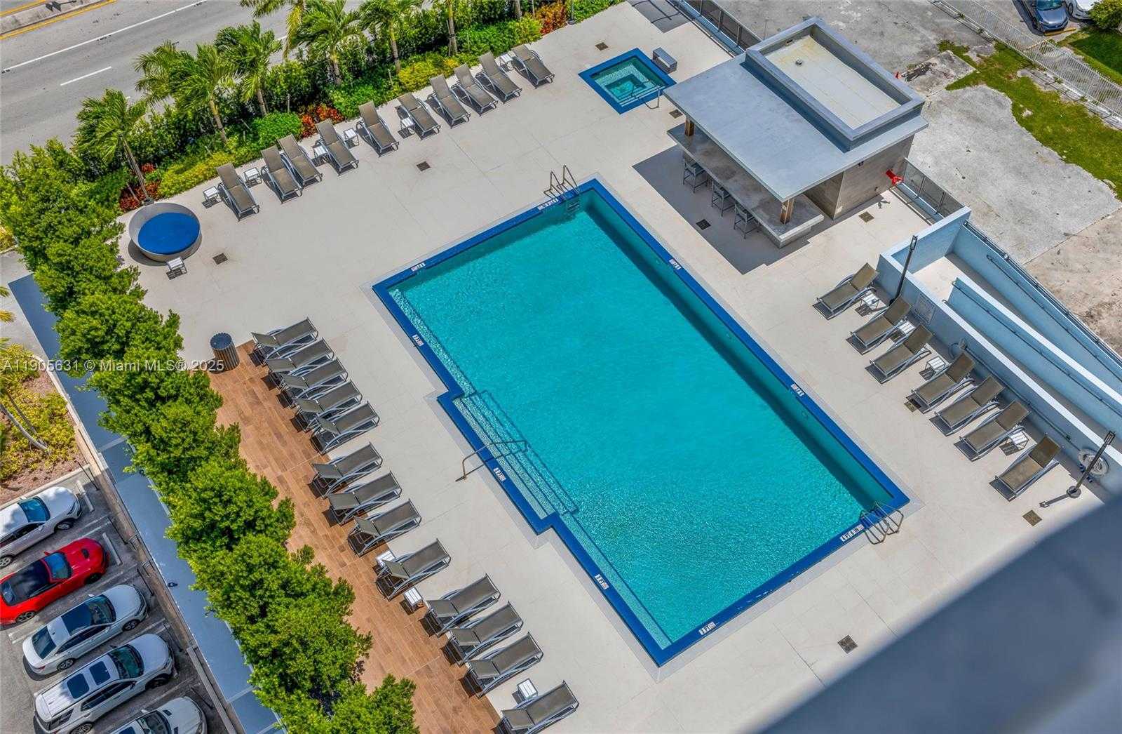 Small Image of 7901 HISPANOLA AVE #608, North Bay Village Number 65