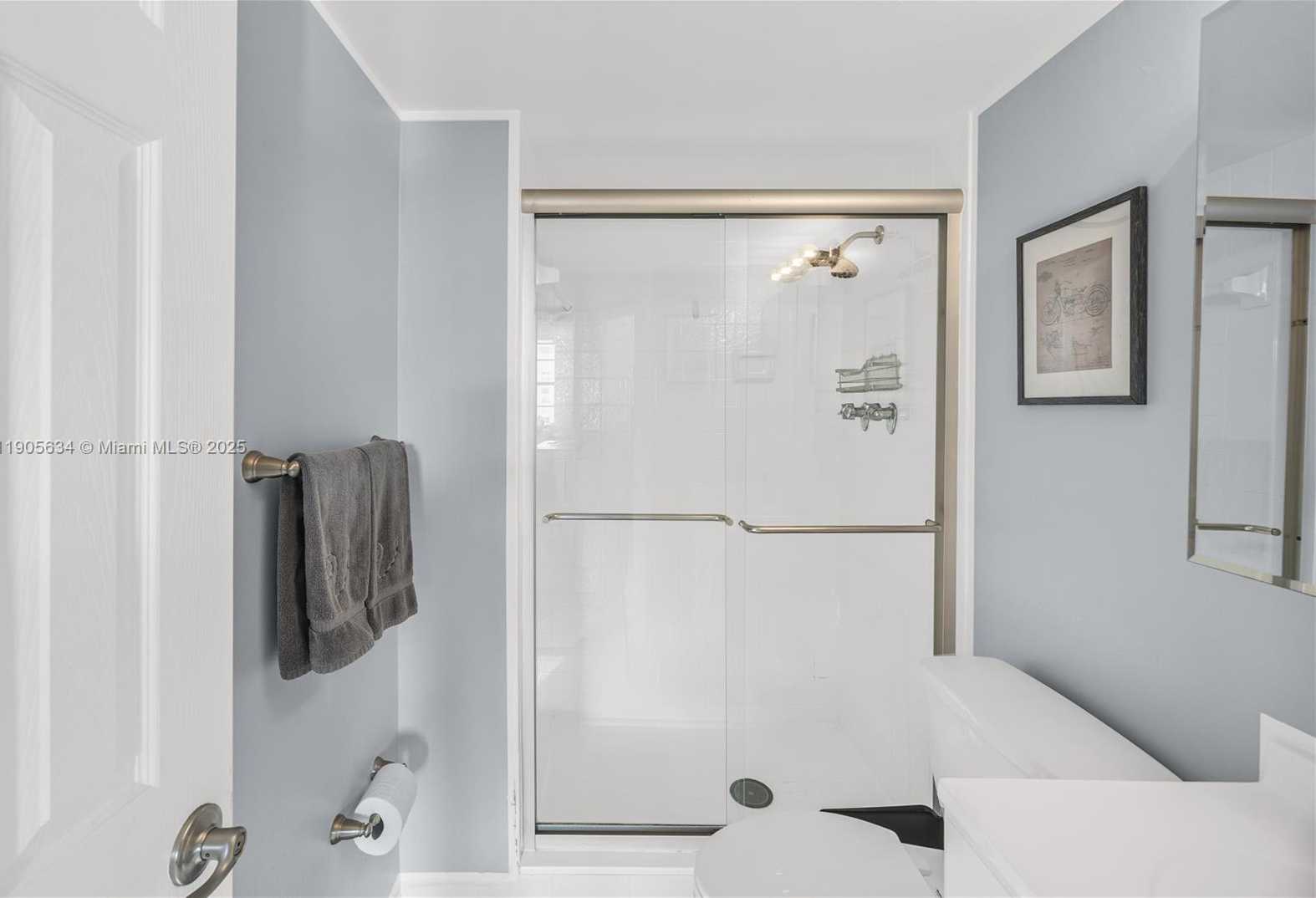 Small Image of 2851 NORTH EAST 183RD ST #1514E, Aventura Number 14