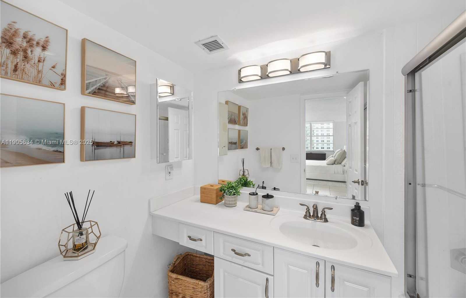 Small Image of 2851 NORTH EAST 183RD ST #1514E, Aventura Number 19