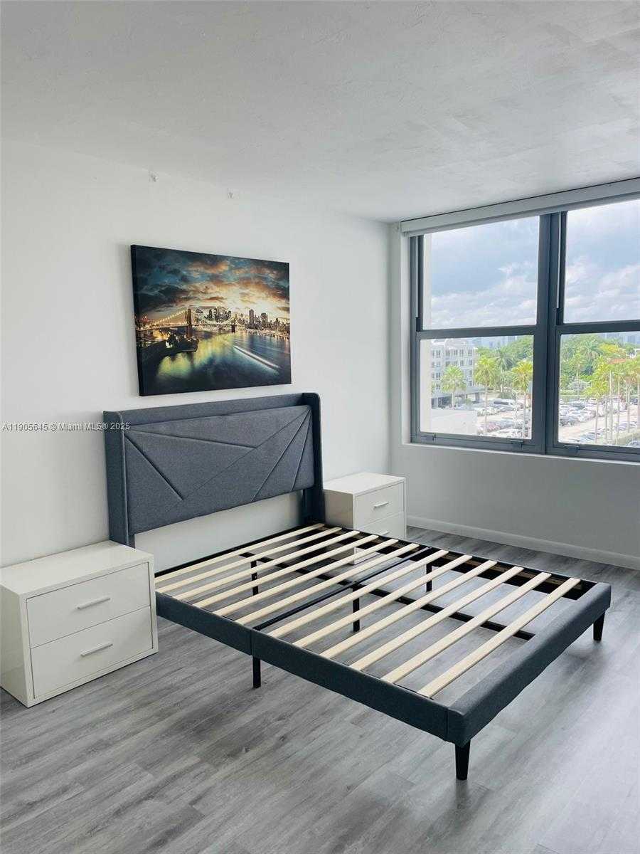 Small Image of 2899 COLLINS AVE #648, Miami Beach Number 12