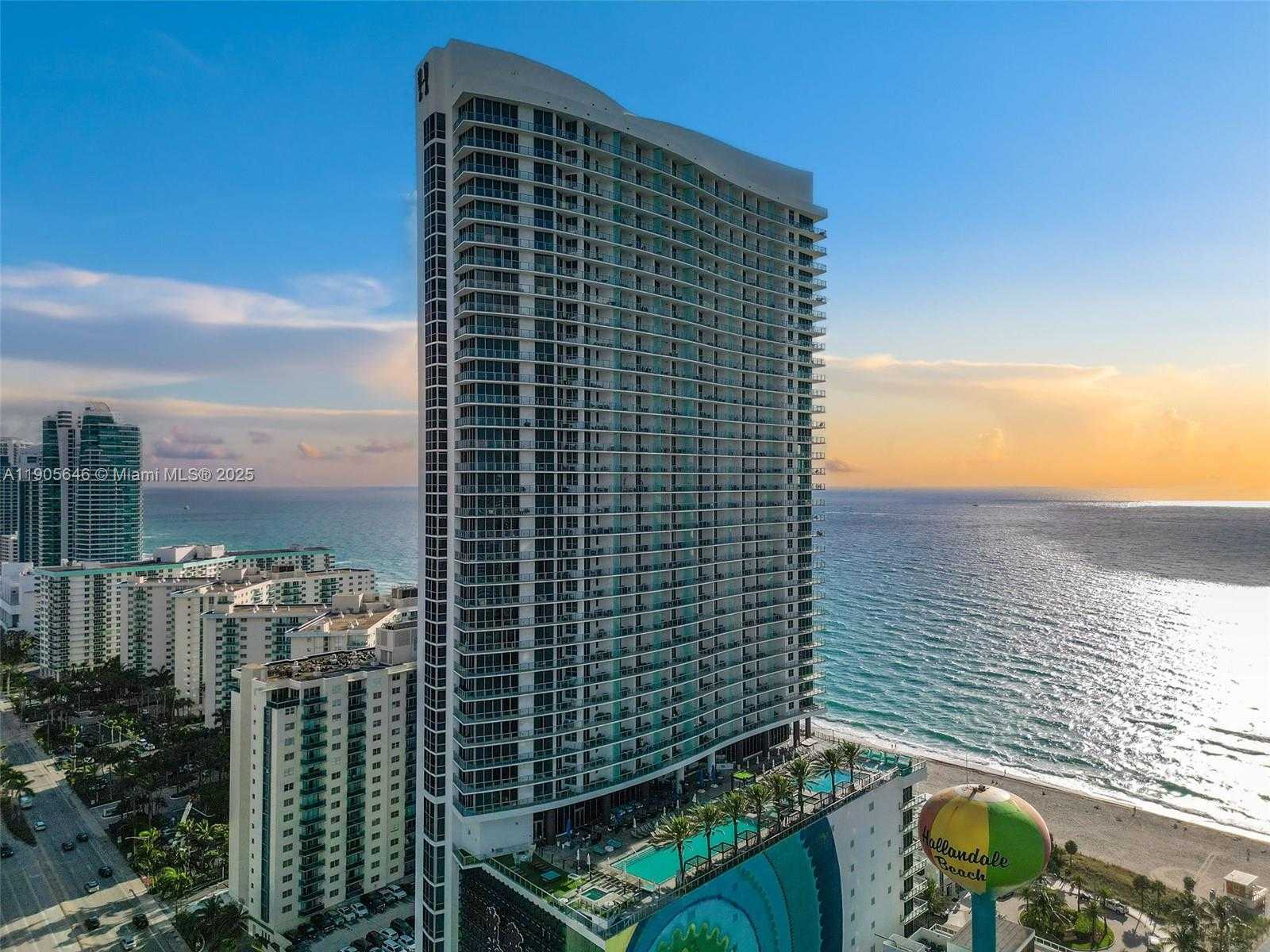 Small Image of 4111 SOUTH OCEAN DR #1001, Hollywood Number 2