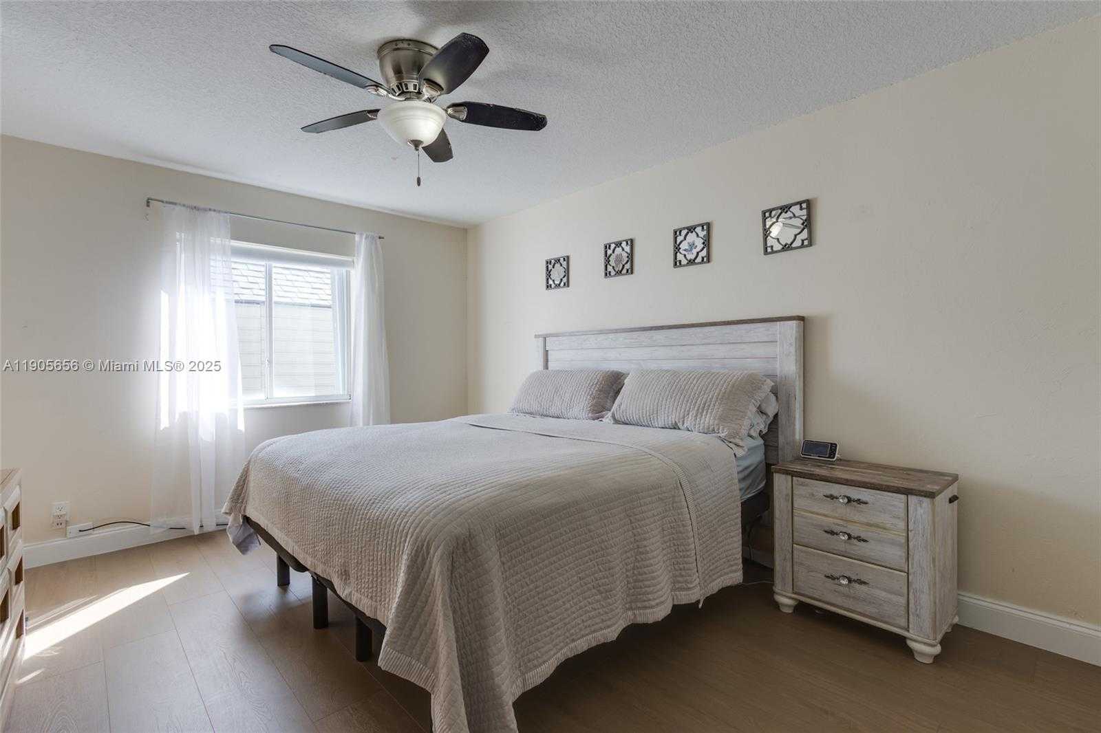 Small Image of 370 SOUTH EAST 2ND AVE #G1, Deerfield Beach Number 5