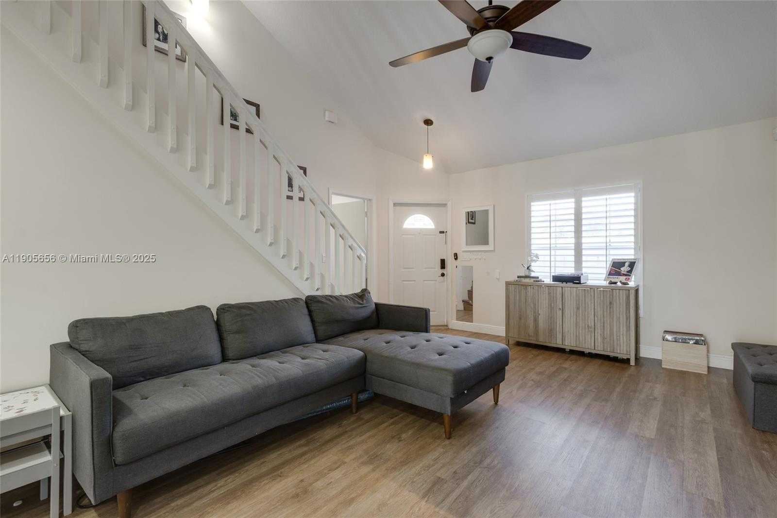 Small Image of 370 SOUTH EAST 2ND AVE #G1, Deerfield Beach Number 7