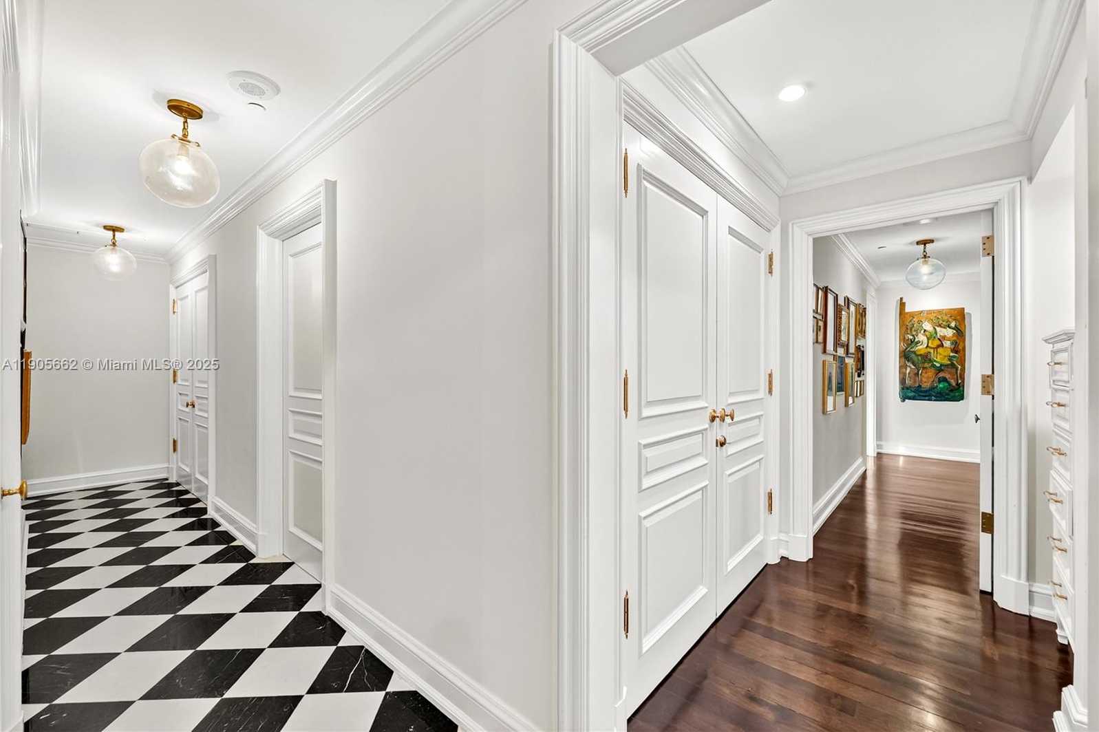 Small Image of 60 EDGEWATER DR #7A, Coral Gables Number 17