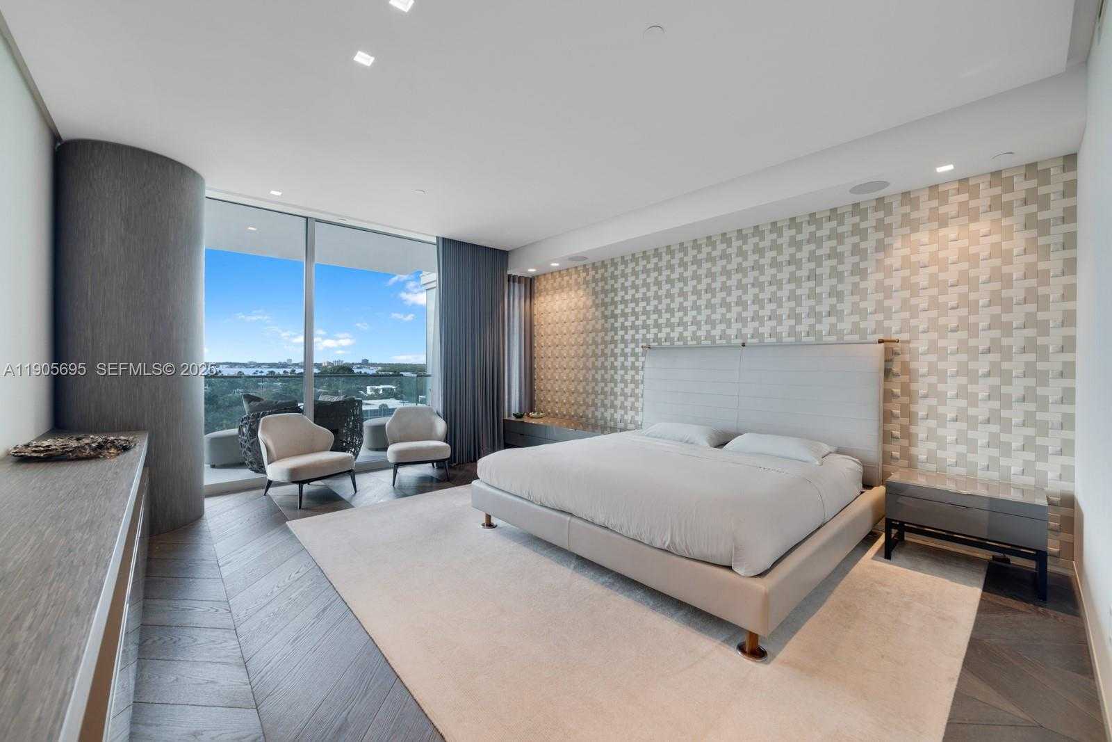 Small Image of 10201 COLLINS AVE #807, Bal Harbour Number 15