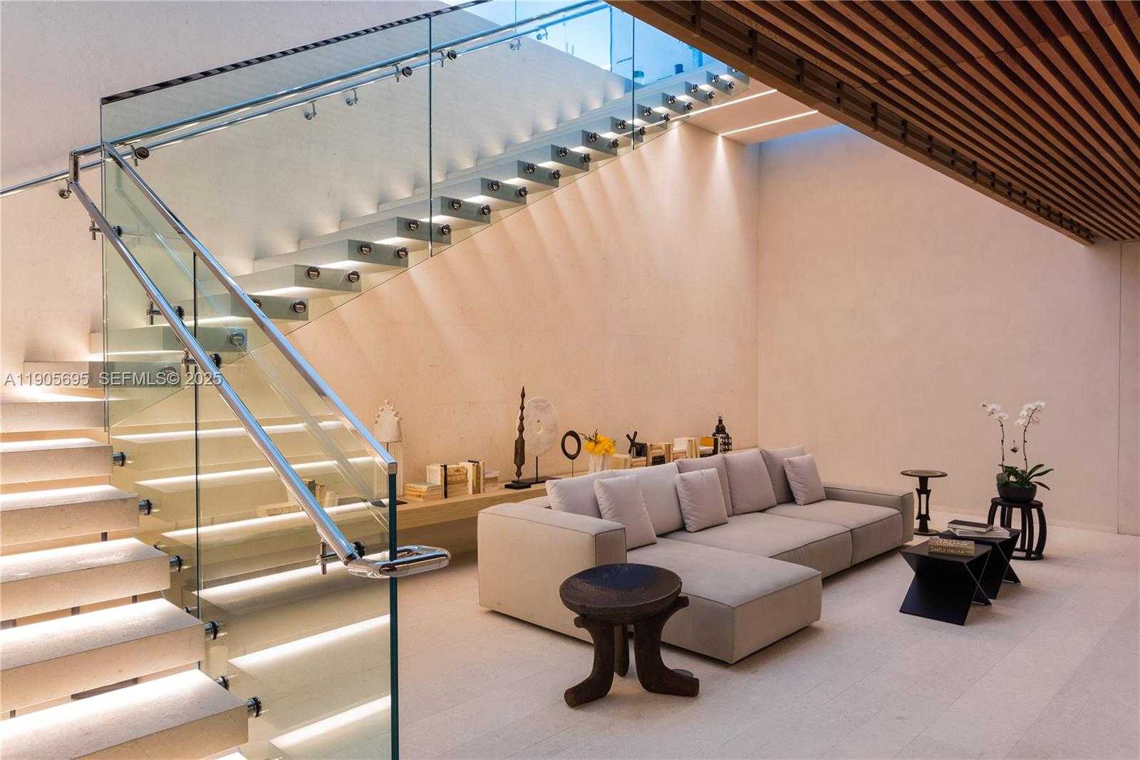 Small Image of 10201 COLLINS AVE #807, Bal Harbour Number 32