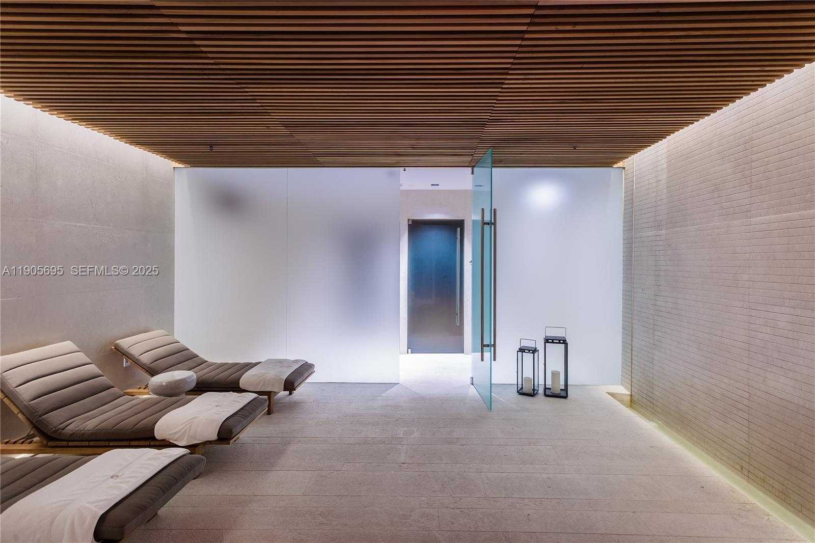 Small Image of 10201 COLLINS AVE #807, Bal Harbour Number 34