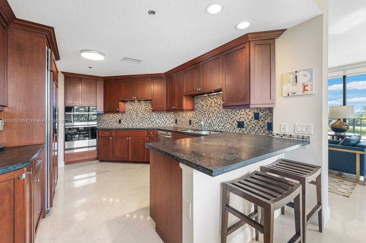 Small Image of 530 OCEAN DR #405, Juno Beach Number 13