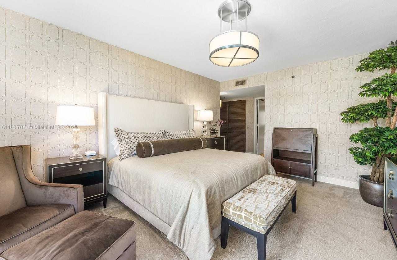 Small Image of 530 OCEAN DR #405, Juno Beach Number 22