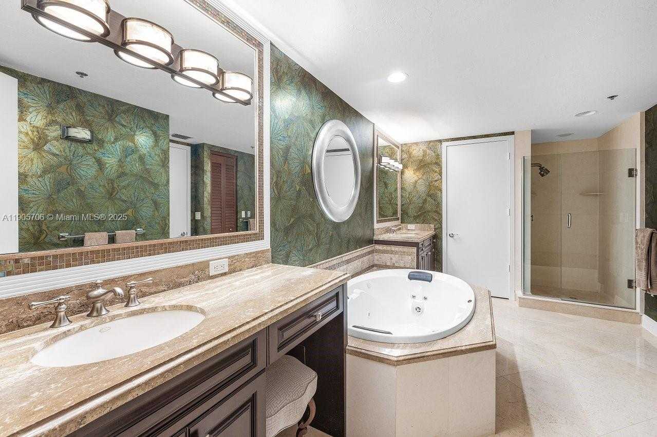 Small Image of 530 OCEAN DR #405, Juno Beach Number 25