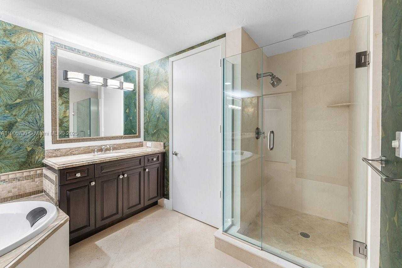 Small Image of 530 OCEAN DR #405, Juno Beach Number 28