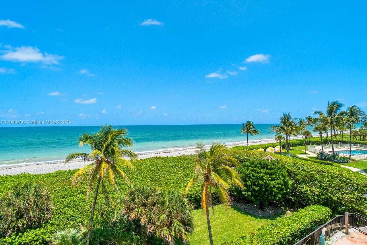 Small Image of 530 OCEAN DR #405, Juno Beach Number 3