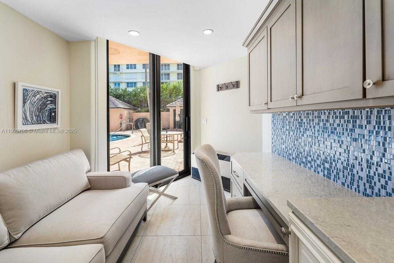 Small Image of 530 OCEAN DR #405, Juno Beach Number 42