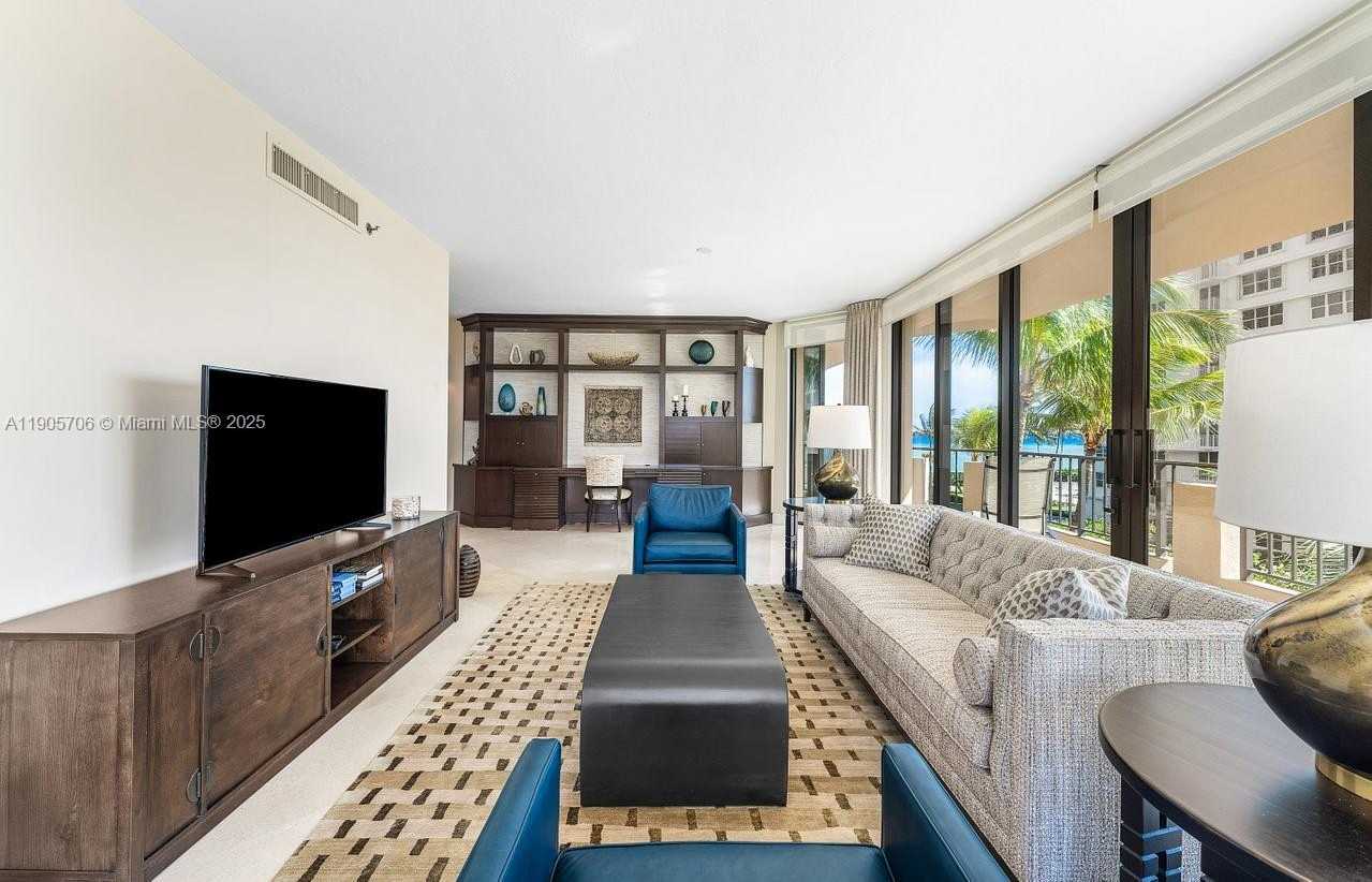 Small Image of 530 OCEAN DR #405, Juno Beach Number 9