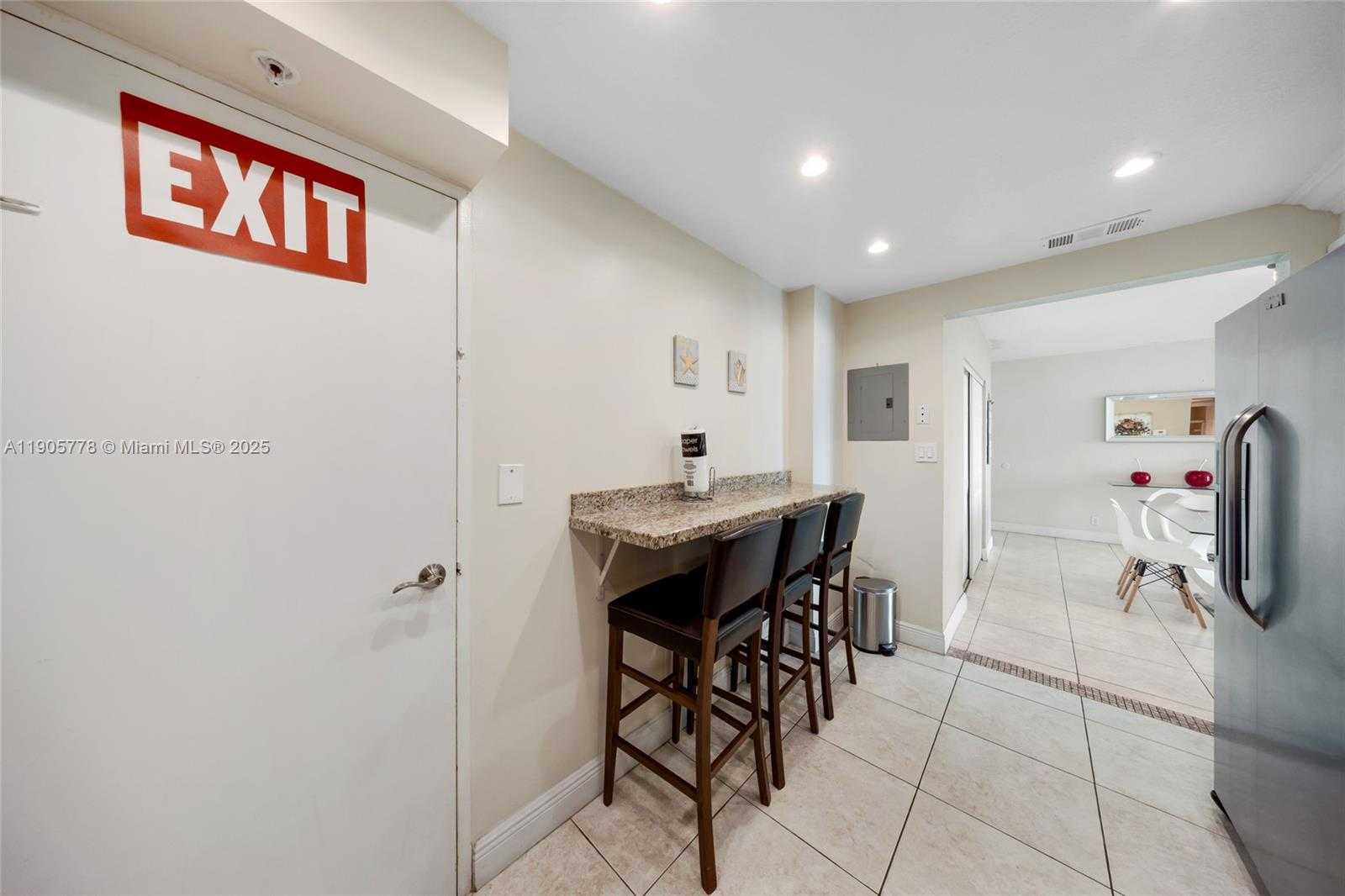 Small Image of 3801 SOUTH OCEAN DR #15R, Hollywood Number 12